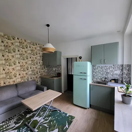 Apartment Tres Calme En Centre-ville Saint-Germain-en-Laye